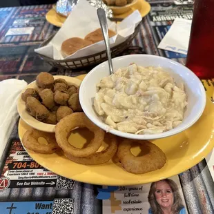 Chicken and Dumplings, onion rings and so so okta