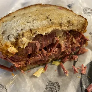 a roast beef sandwich