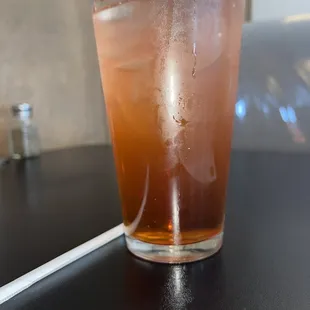 Sweet tea/lemonade mix