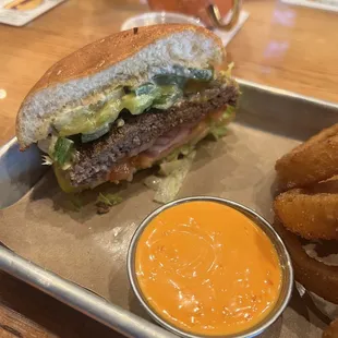 Loyo Burger with Fry Sauce