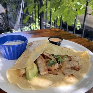 Chicken and avocado crepe with uk sauce