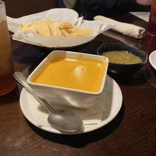 Large Queso