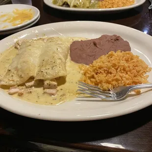 CHICKEN ENCHILADAs with special sauce