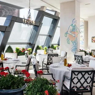 LPM Restaurant & Bar