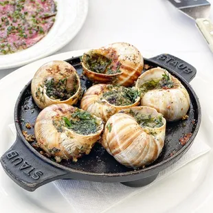 ESCARGOTS DE BOURGOGNE Snails with Garlic Butter and Parsley