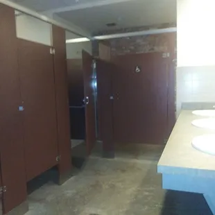 Clean restrooms