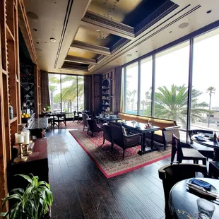Gorgeous ocean-view speakeasy