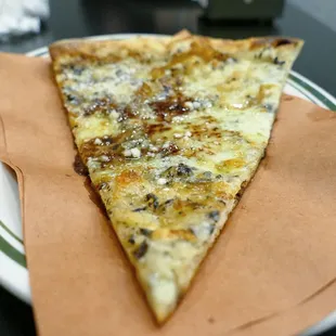 Truffle Cacio E Pepe: Fontina, Asiago, Pecorino, House Truffle Spread, Saba, Cracked Pepper