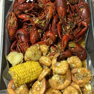 2 lbs. garlic butter spicy crawfish, 1lb. garlic butter spicy shrimp