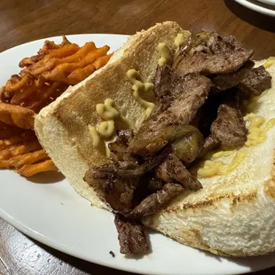 The Ribeye Poboy