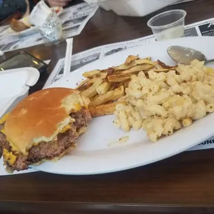 Delicious Juicy medium hamburger hand/Fresh cut fries and pepper Jack mac N' cheese