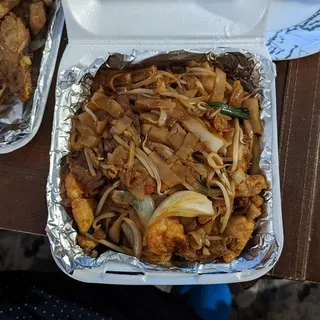Combination Chow Fun