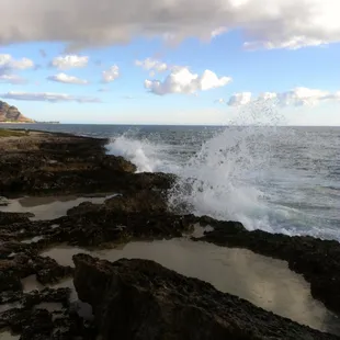 Finally, I got a decent picture of some wave action.