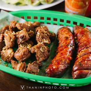 poultry, fried chicken, chicken wings and fried chicken, chicken wings, bbq chicken, bbq wings, food, chicken, fried chicken wings