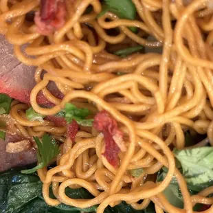 Dry egg noodles Wonton &amp; B.B.Q. Pork Egg Noodle Soup / Mi Hoanh Thanh Xa Xiu (Nuoc) IG : @janimal.ca