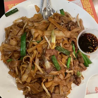 House Special Pan Fried Noodle / Ap Chao Dac Biet