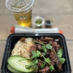 4 .BO LUC LAC: French Style Shaking Beef Steak with Onion, Crispy Hot Pot Rice &amp; Complimentary Herbal Tea | $14.5