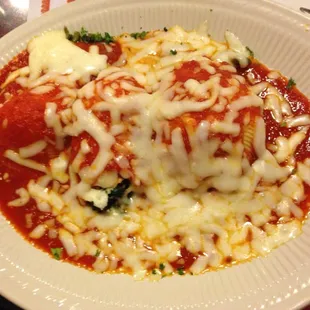 Spinach stuffed shells