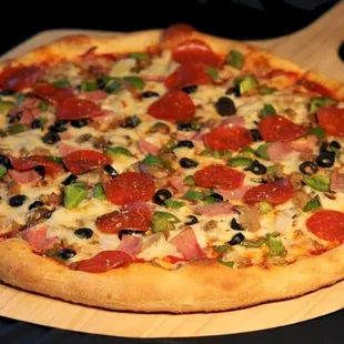 Luca Pizza by the slice - Greenwood