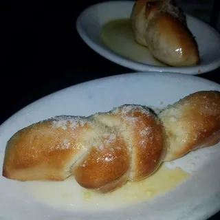 Garlic Knots