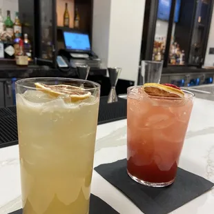 Kentucky lemonade and Sideshow