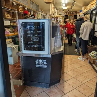 Line at 9 am, 1/28/24