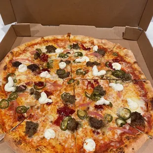 Meatball Pizza