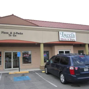 Lucci&apos;s
