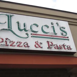 Lucci&apos;s