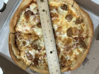 Leonardo's Pizza