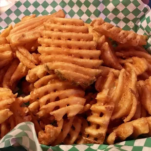 Waffle fries