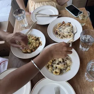 Linguini with Shrimp Whole and Pasta with &apos;nduja