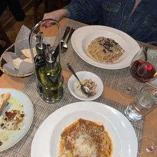 tagliatelle bolognese &amp; carbonara