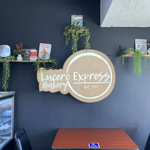 Lucero's Bakery Express