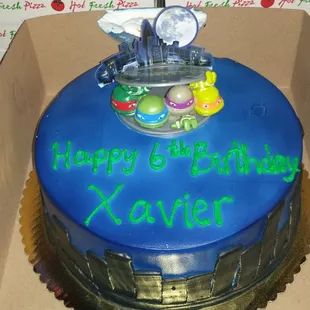 Love there cakes I always get my son bday cakes from here and I am always satisified!! Happy customer!!