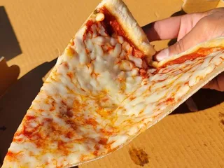 Trattoria E Pizzeria