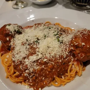 pasta dish, pasta, food