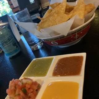 Salsa Sampler and Chips