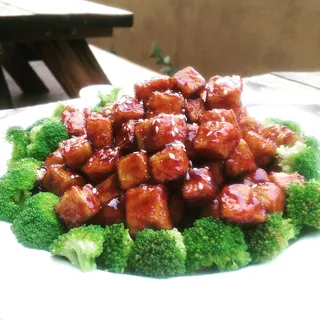 General Tso's TOFU Bowl