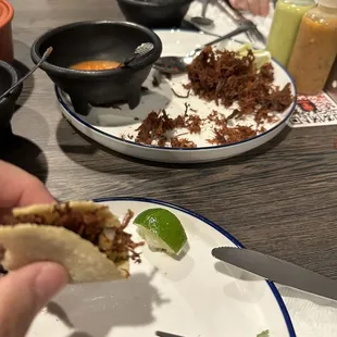 Mochomos Tacos