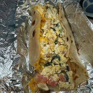 Egg and spinach taco