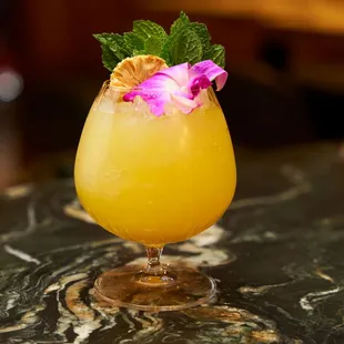 Island Amore