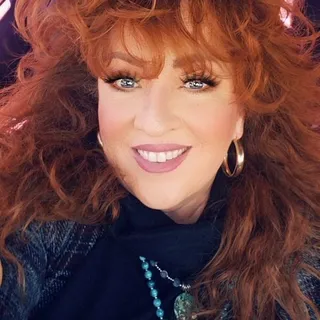 Lisa B.