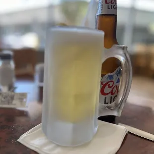 It's not out of focus. It's frozen! Yes!