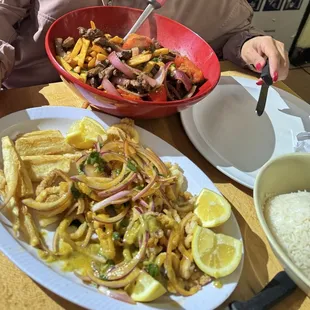 Lomo saltado family serving of 2