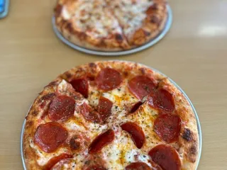 Furnos