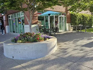 Coffee and Snack Shop