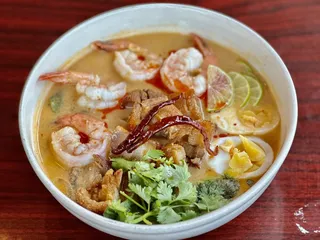 Spicy Sugar Thai - MidCity