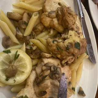 Pollo Lucia