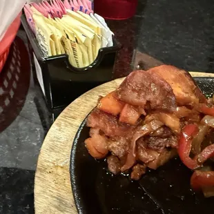 The "no tomatoes" fajitas.......